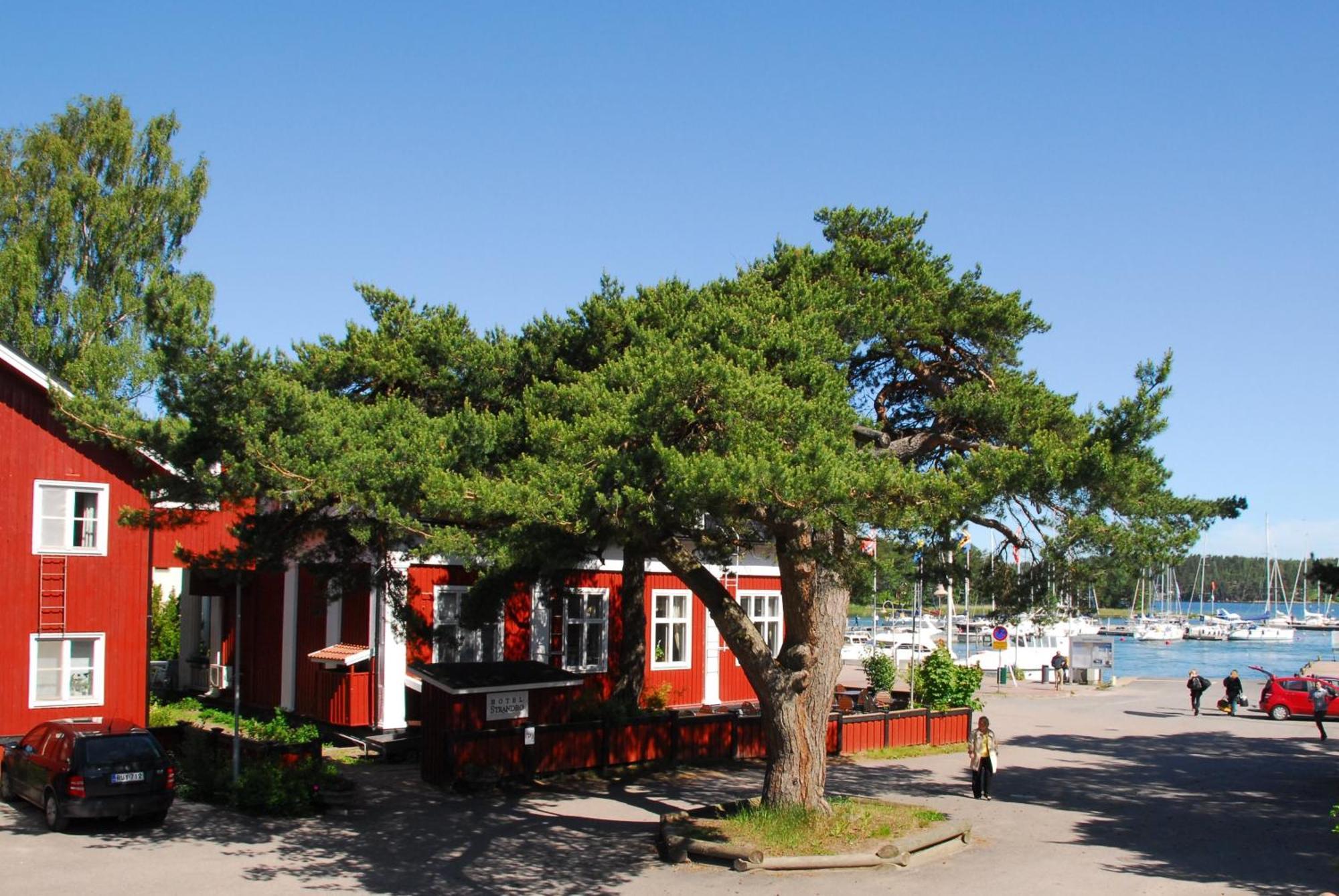 Hotel Strandbo Nagu Eksteriør billede